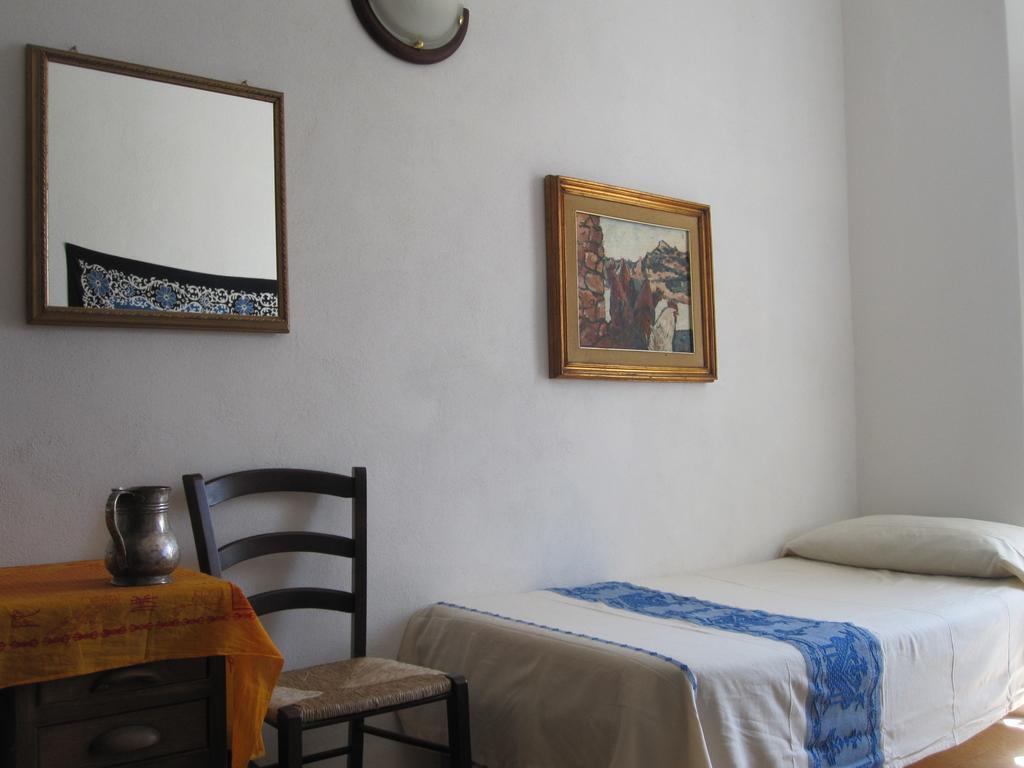 Campi Elisi B&B Sassari Camera foto