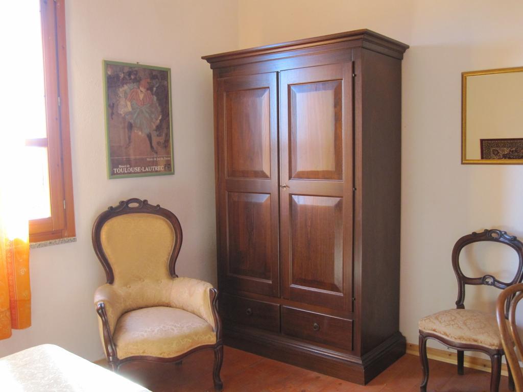 Campi Elisi B&B Sassari Camera foto